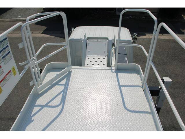 いすゞエルフ高所作業車小型（2t・3t）[写真19]