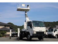 いすゞエルフ高所作業車小型（2t・3t）[写真01]