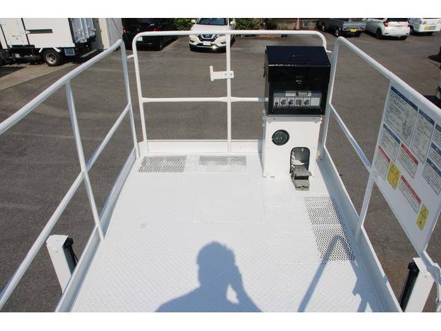 いすゞエルフ高所作業車小型（2t・3t）[写真20]