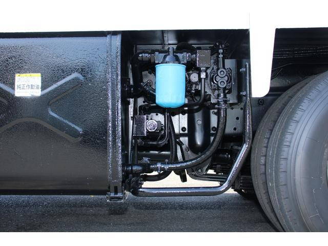 いすゞエルフ高所作業車小型（2t・3t）[写真24]