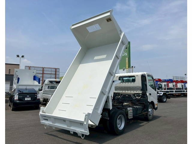 日野デュトロダンプ小型（2t・3t）[写真02]