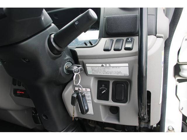 三菱ふそうキャンターダンプ小型（2t・3t）[写真33]