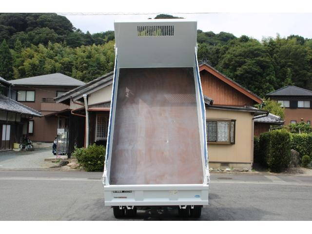 三菱ふそうキャンターダンプ小型（2t・3t）[写真09]