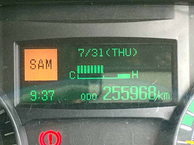 三菱ふそうキャンタークレーン4段小型（2t・3t）[写真27]