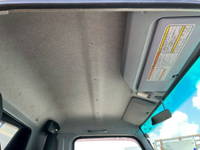 三菱ふそうキャンタークレーン4段小型（2t・3t）[写真31]