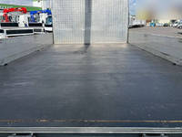 三菱ふそうキャンタークレーン4段小型（2t・3t）[写真04]