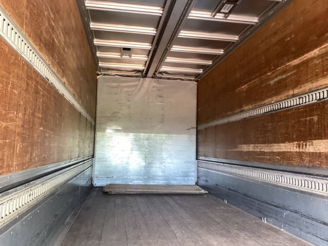 日野レンジャーアルミウイング中型（4t）[写真03]