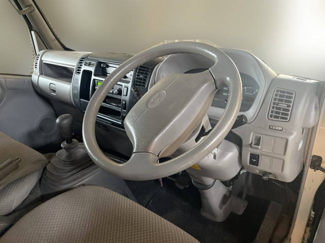 トヨタダイナ平ボディ小型（2t・3t）[写真19]