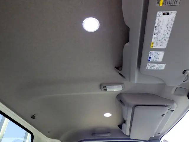 日野デュトロ平ボディ小型（2t・3t）[写真19]