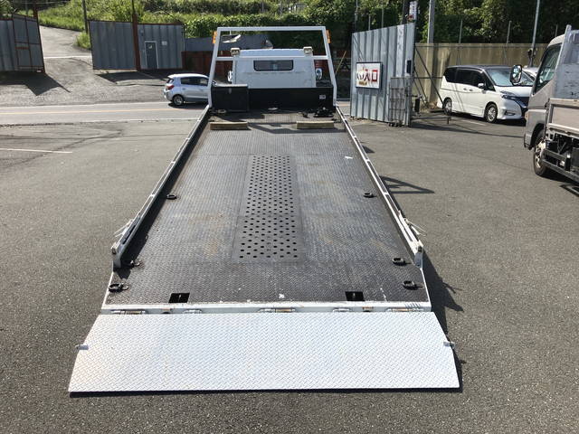 三菱ふそうキャンターセーフティローダー小型（2t・3t）[写真10]