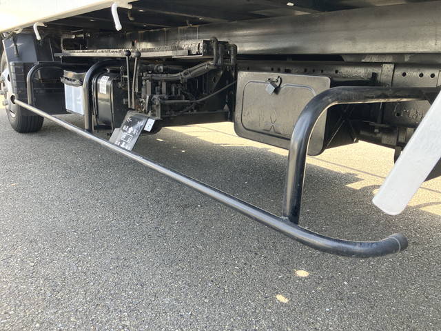 三菱ふそうキャンターセーフティローダー小型（2t・3t）[写真17]