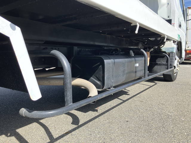 三菱ふそうキャンターセーフティローダー小型（2t・3t）[写真18]