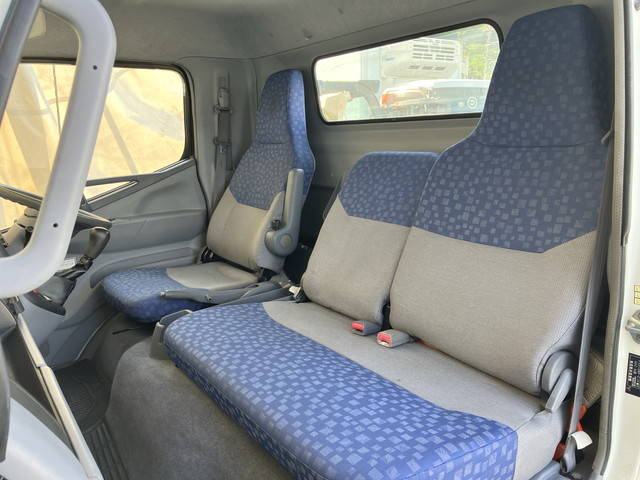 三菱ふそうキャンターセーフティローダー小型（2t・3t）[写真32]