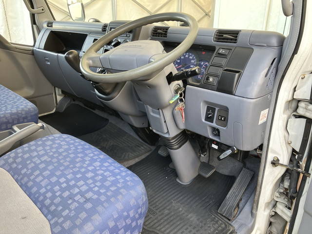 三菱ふそうキャンターセーフティローダー小型（2t・3t）[写真35]