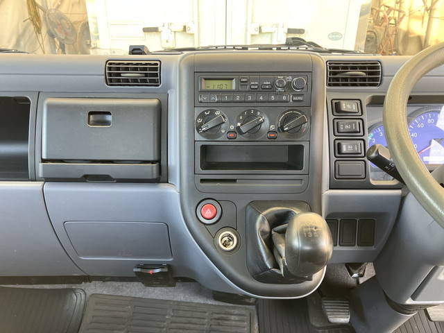 三菱ふそうキャンターセーフティローダー小型（2t・3t）[写真36]