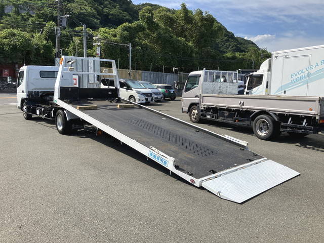 三菱ふそうキャンターセーフティローダー小型（2t・3t）[写真04]