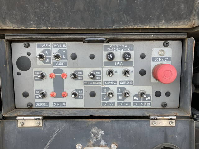 いすゞエルフ高所作業車小型（2t・3t）[写真11]