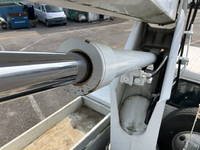 いすゞエルフ高所作業車小型（2t・3t）[写真15]