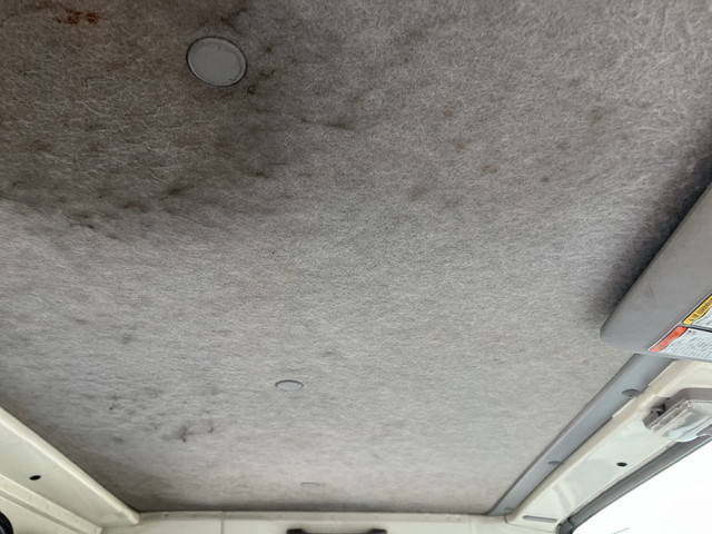 いすゞエルフ高所作業車小型（2t・3t）[写真35]