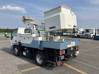 いすゞエルフ高所作業車小型（2t・3t）[写真05]