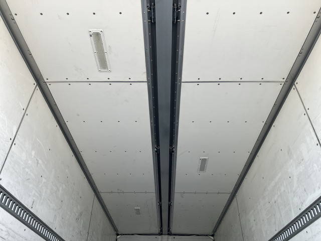 UDトラックスコンドルアルミウイング中型（4t）[写真15]