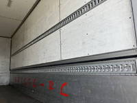 UDトラックスコンドルアルミウイング中型（4t）[写真18]