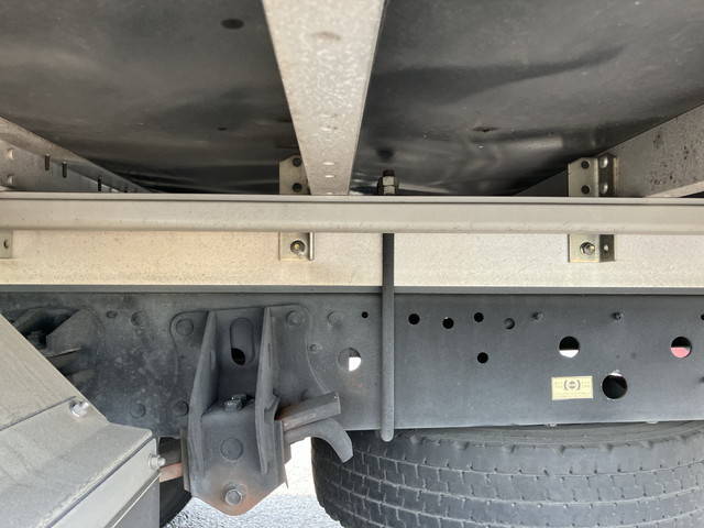 UDトラックスコンドルアルミウイング中型（4t）[写真24]