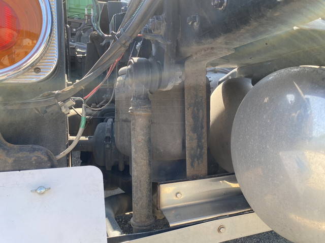 三菱ふそうスーパーグレートトレーラーヘッド（トラクターヘッド）大型（10t）[写真13]