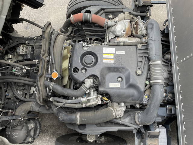 いすゞエルフアルミバン小型（2t・3t）[写真14]