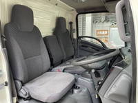 いすゞエルフアルミバン小型（2t・3t）[写真21]