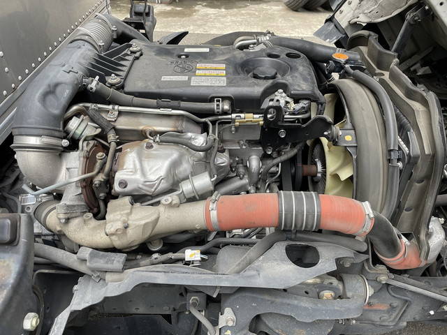 いすゞエルフアルミバン小型（2t・3t）[写真28]