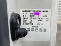 いすゞエルフアルミバン小型（2t・3t）[写真38]