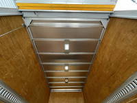 いすゞエルフアルミバン小型（2t・3t）[写真07]