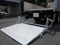 三菱ふそうキャンターアルミブロック小型（2t・3t）[写真13]