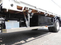 三菱ふそうキャンターアルミブロック小型（2t・3t）[写真18]