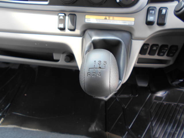 三菱ふそうキャンターアルミブロック小型（2t・3t）[写真26]