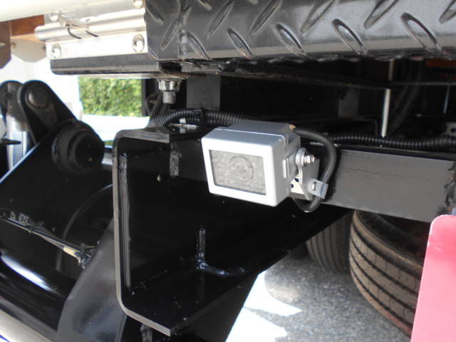 三菱ふそうキャンターアルミブロック小型（2t・3t）[写真29]