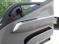 三菱ふそうキャンターアルミブロック小型（2t・3t）[写真35]