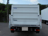 三菱ふそうキャンターアルミブロック小型（2t・3t）[写真09]