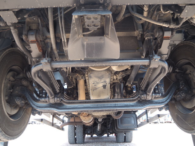 三菱ふそうファイターセルフクレーン6段増トン（6t・8t）[写真23]