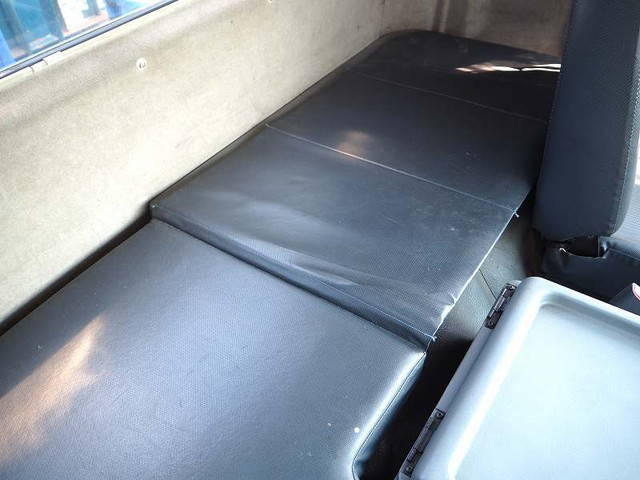 三菱ふそうファイタークレーン6段増トン（6t・8t）[写真34]