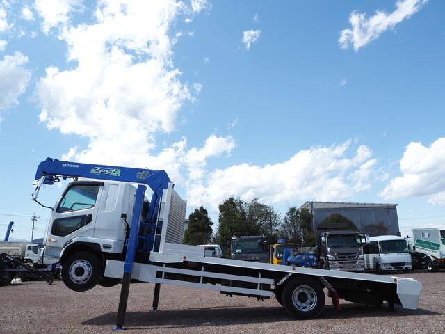 三菱ふそうファイターセルフクレーン6段増トン（6t・8t）[写真05]