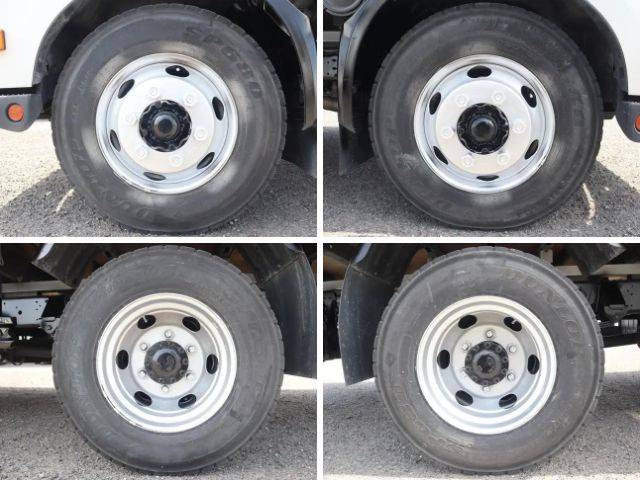 日野デュトロ平ボディ小型（2t・3t）[写真19]