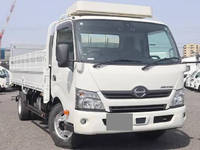 日野デュトロ平ボディ小型（2t・3t）[写真01]