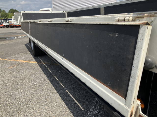 日野レンジャー平ボディ中型（4t）[写真15]