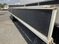 日野レンジャー平ボディ中型（4t）[写真16]