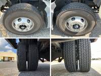 日野レンジャー平ボディ中型（4t）[写真19]