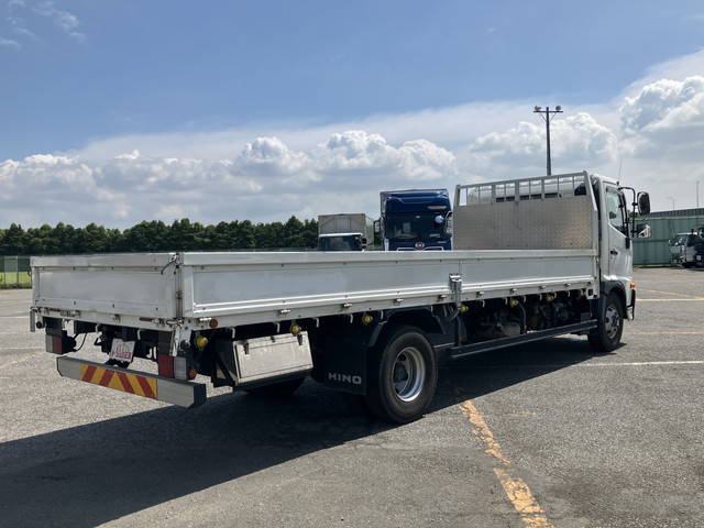 日野レンジャー平ボディ中型（4t）[写真02]