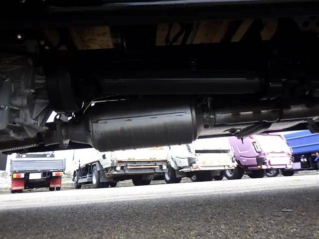 三菱ふそうキャンター平ボディ小型（2t・3t）[写真31]