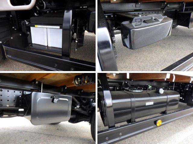 三菱ふそうキャンター平ボディ小型（2t・3t）[写真36]